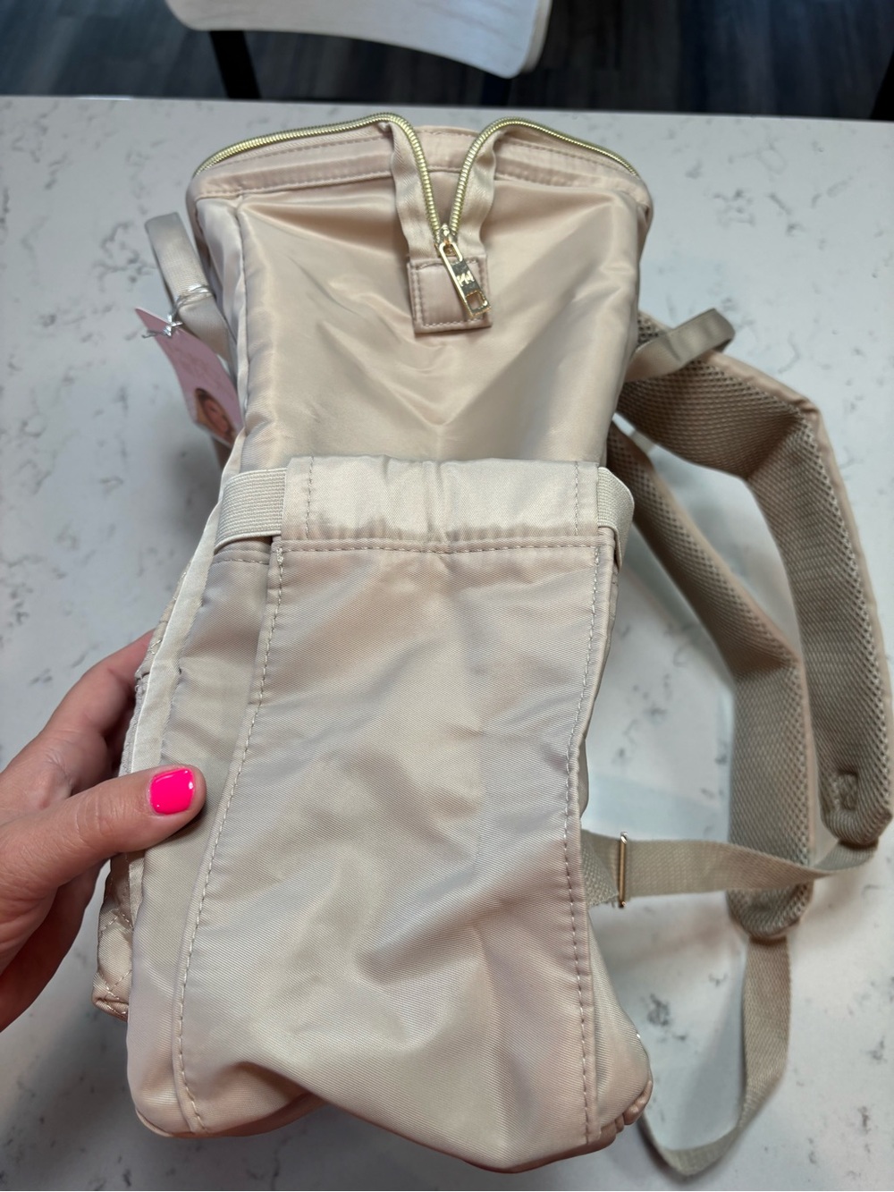 New Paris Hilton Quilted Cream Travel Laptop Backpack with Gold Accents - Picture 4 of 8